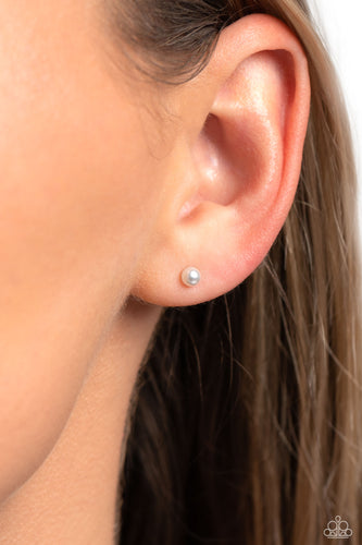 Dainty Details - White -Paparazzi
